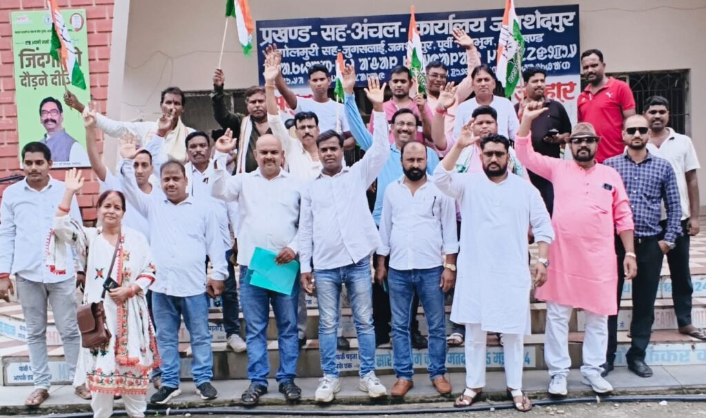 बागबेड़ा में सफाई व्यवस्था को लेकर कांग्रेस का प्रदर्शन, एक सप्ताह में सुधार नहीं हुआ तो उग्र आंदोलन की चेतावनी बागबेड़ा में सफाई व्यवस्था को लेकर कांग्रेस का प्रदर्शन, एक सप्ताह में सुधार नहीं हुआ तो उग्र आंदोलन की चेतावनी
