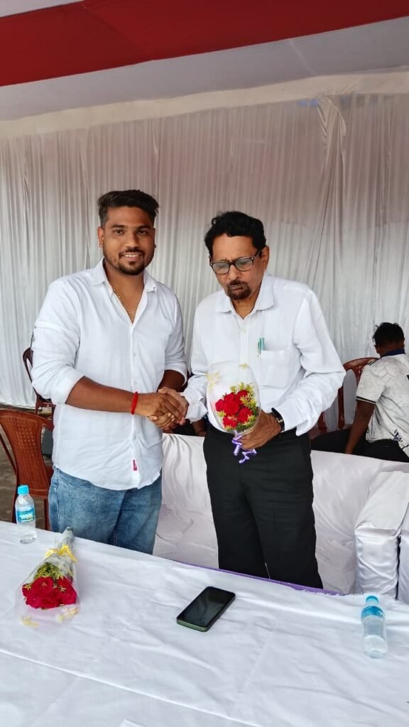 जॉगर्स पार्क में फुटबॉल का रोमांच, एकदिवसीय टूर्नामेंट में 16 टीमों ने दिखाया दमखम जॉगर्स पार्क में फुटबॉल का रोमांच, एकदिवसीय टूर्नामेंट में 16 टीमों ने दिखाया दमखम